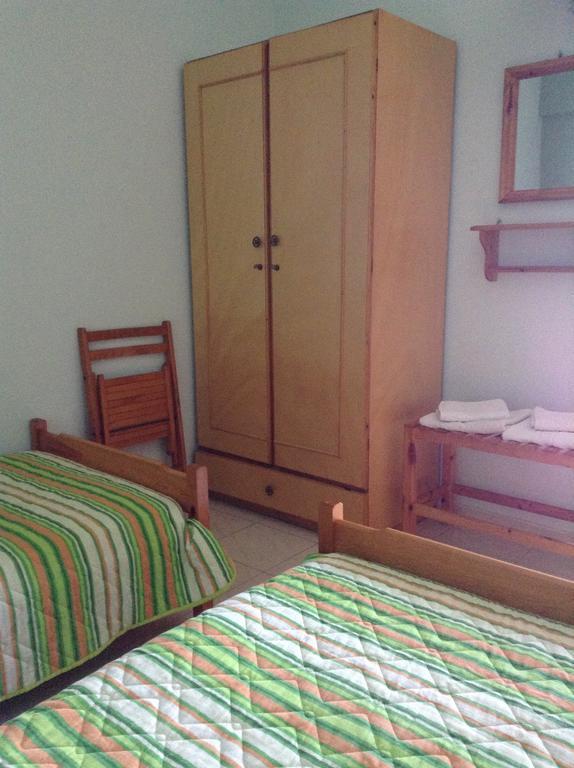 Noufaro Studios Karfas Quarto foto